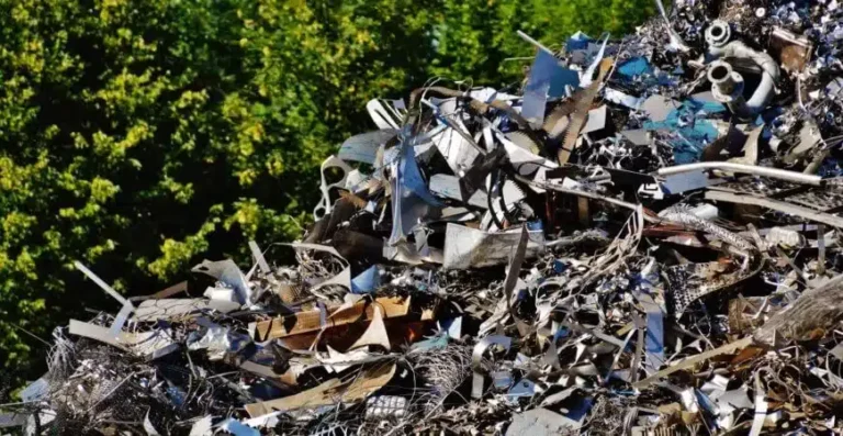 lead prices per pound, scrap lead prices, lead scrap value, scrap metal collection London, scrap lead in London, scrap metal prices
