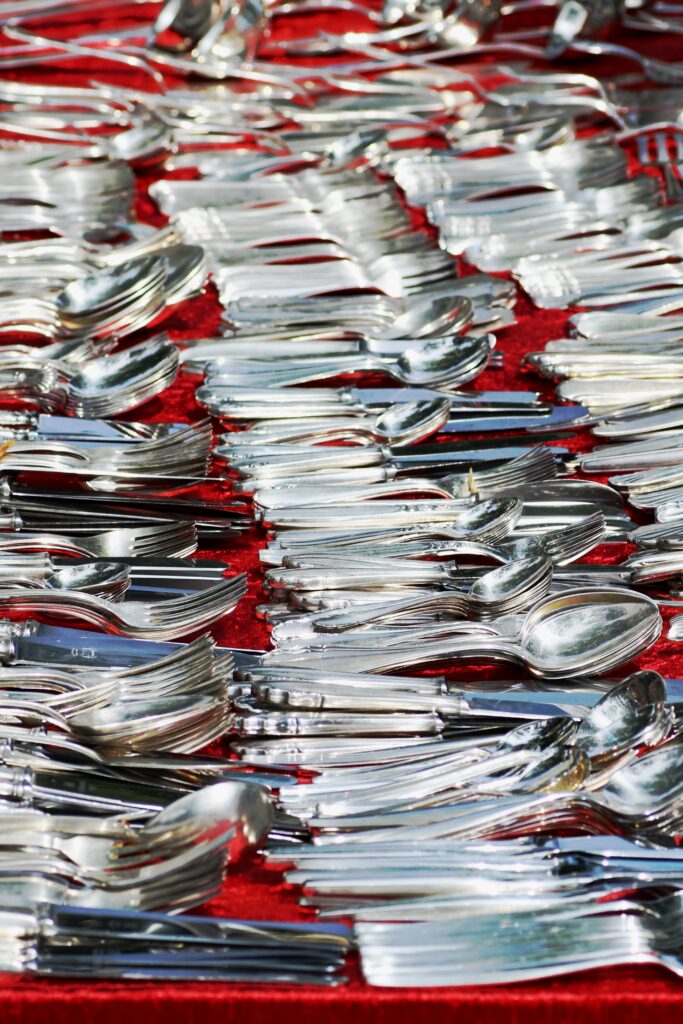 a huge amount of metal cutlery